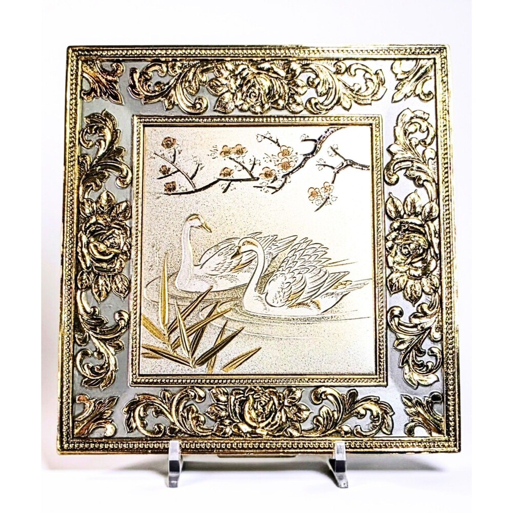 Vintage SANKYO CHOKIN MUSIC BOX Swan Cherry Blossom  PLAYS Feelings JAPAN SWANS